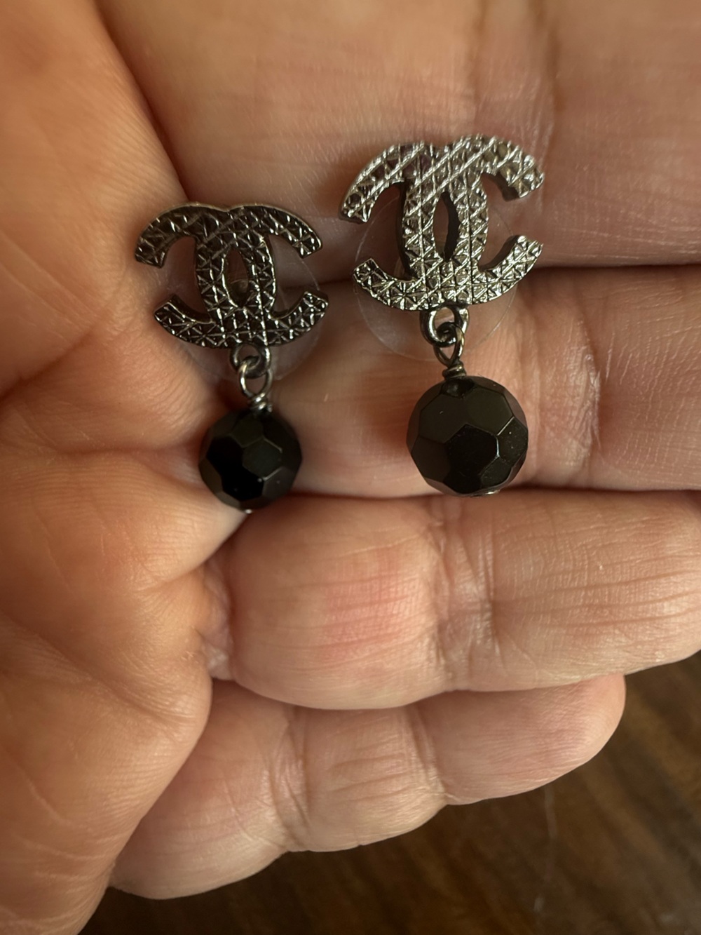 Chanel Black Bead Logo Drop Earrings 💞